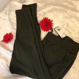 🆕New adidas pants size L